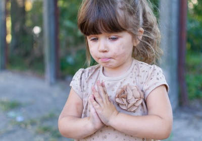 Be the answer to a homeless child's prayer